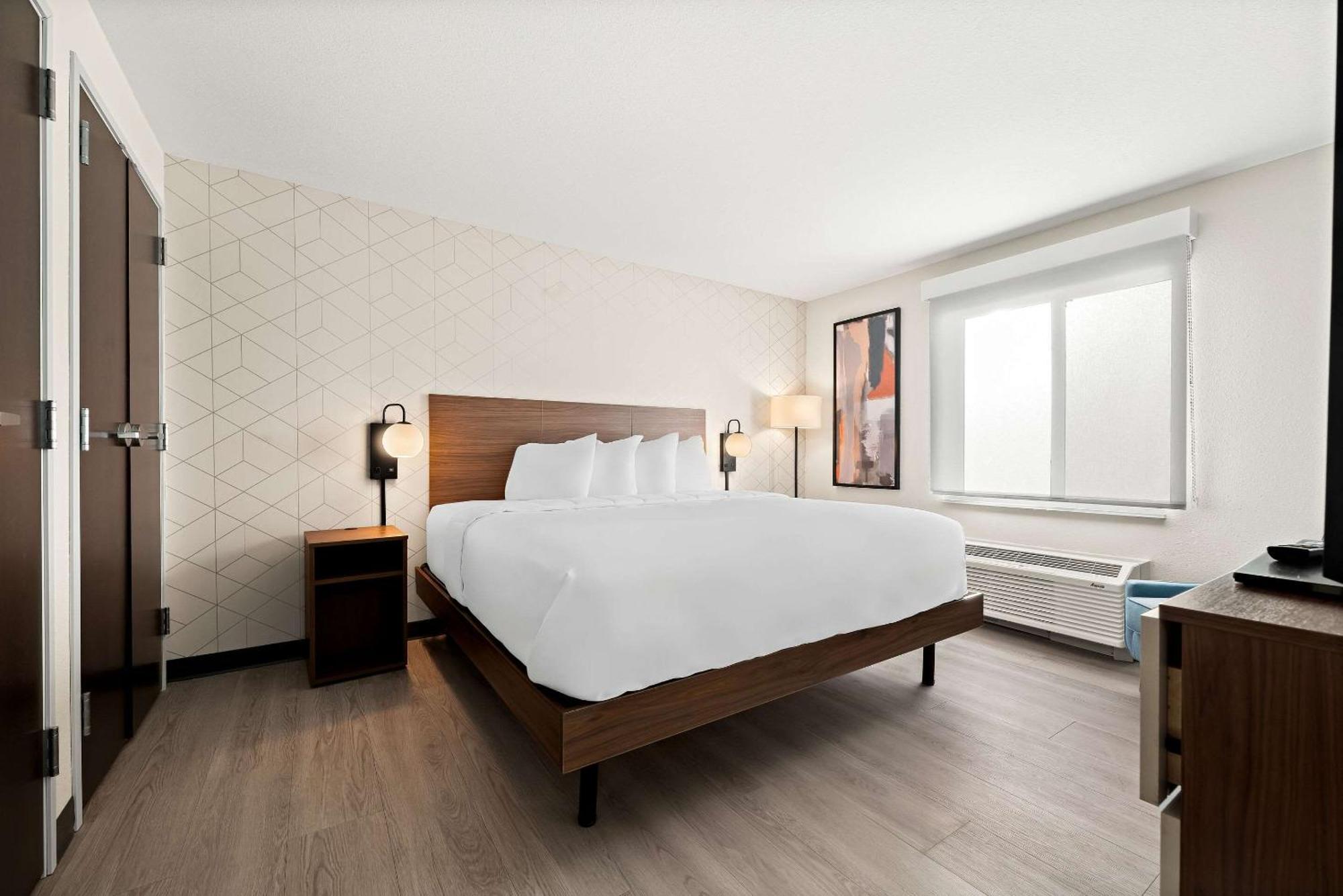 Everhome Suites Huntsville - Research Park Eksteriør billede