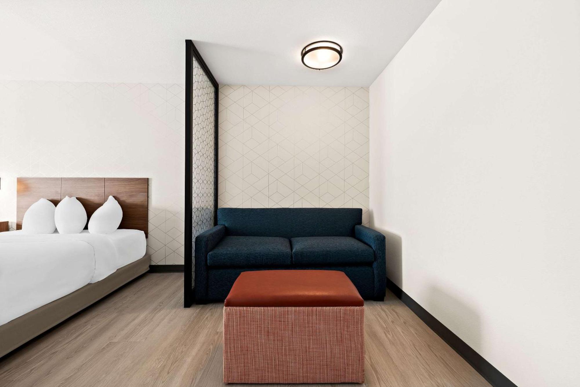 Everhome Suites Huntsville - Research Park Eksteriør billede
